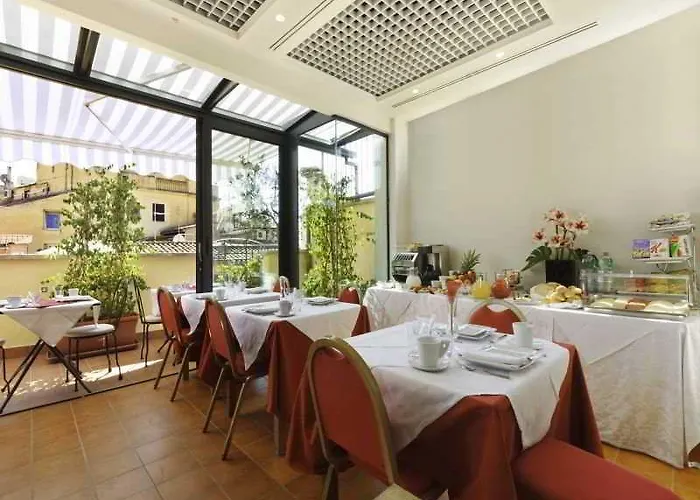 Smart Pincio Hotel 3*